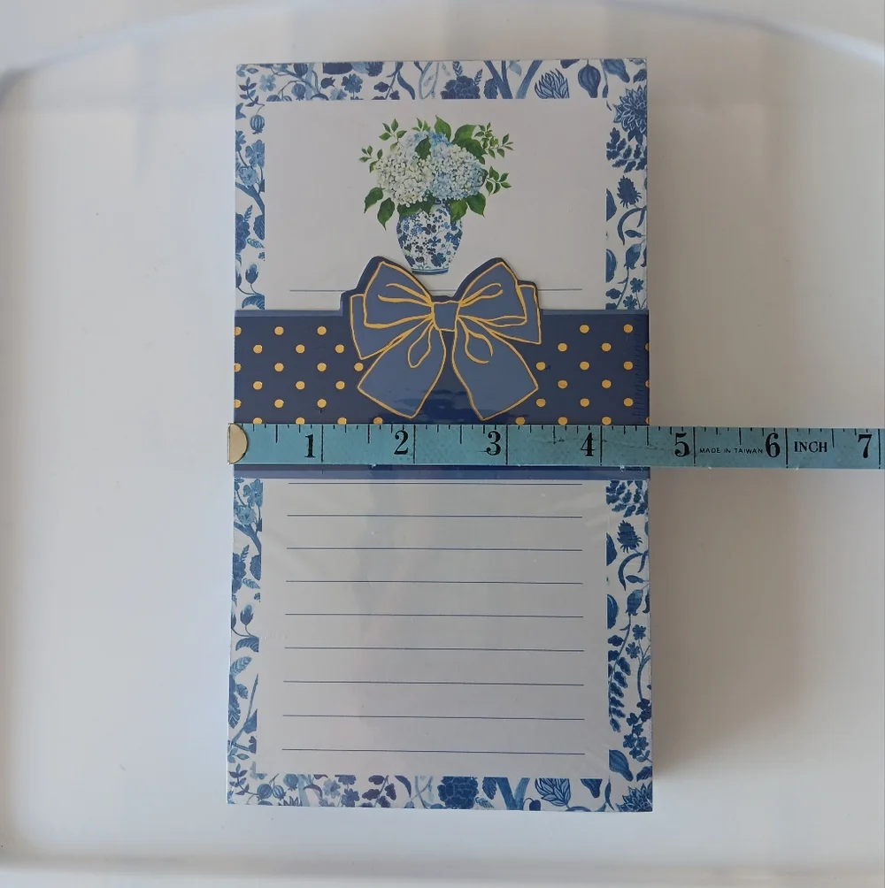 OCS Designs List Pad 175 Sheets Sapphire Splendor Floral Notepad Blue White 8